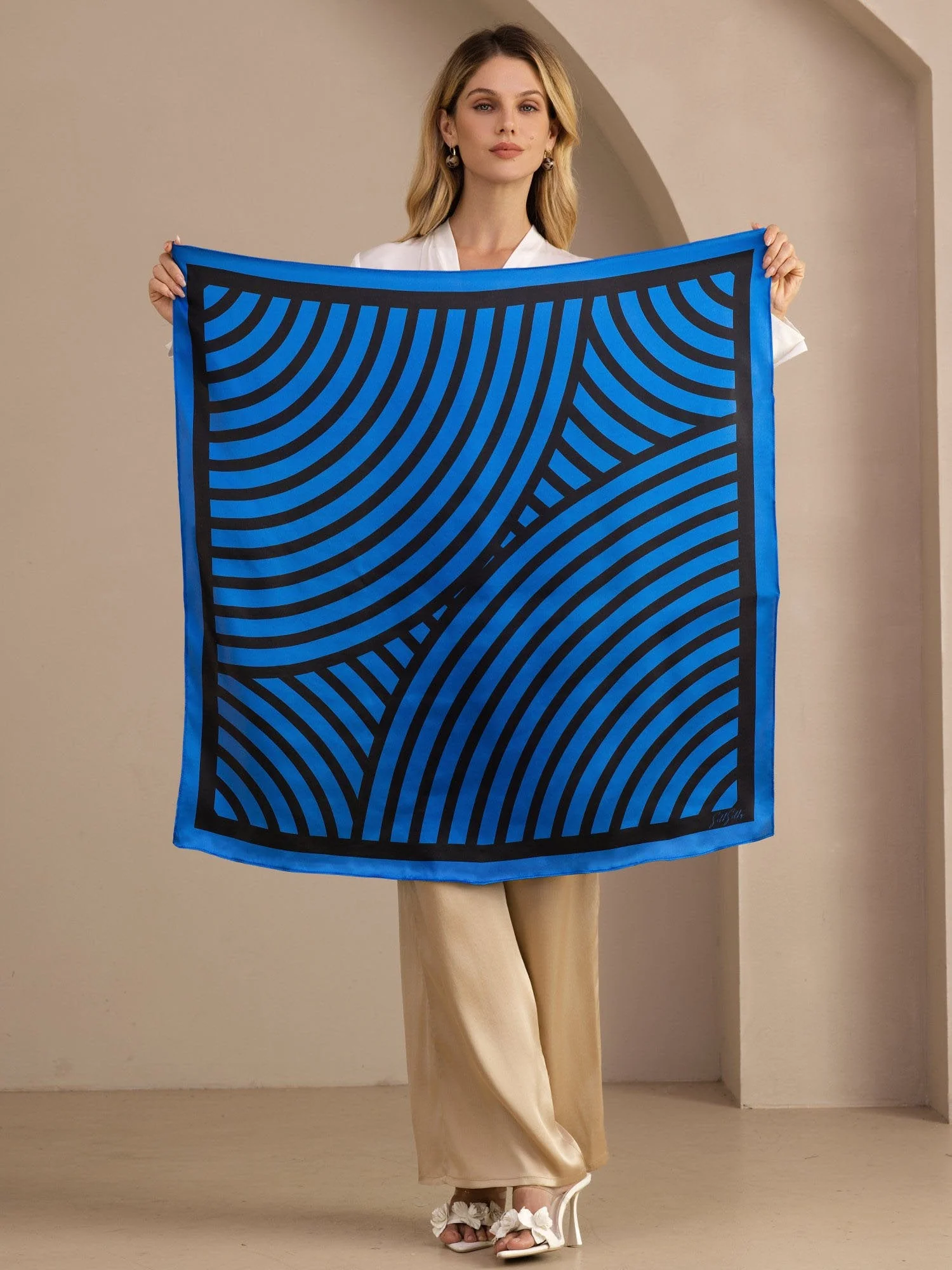 100% Mullbärssilke Halvcirkelformad Geometri Tryckt Halsduk Storlek 90x90cm - Image 13