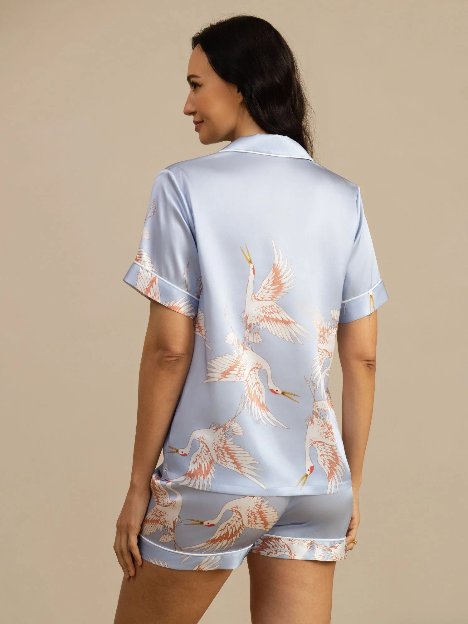19Momme Ren Siden Kortärmad Notch Krage Dam Pyjamas Set Med Trana Tryck - Image 23