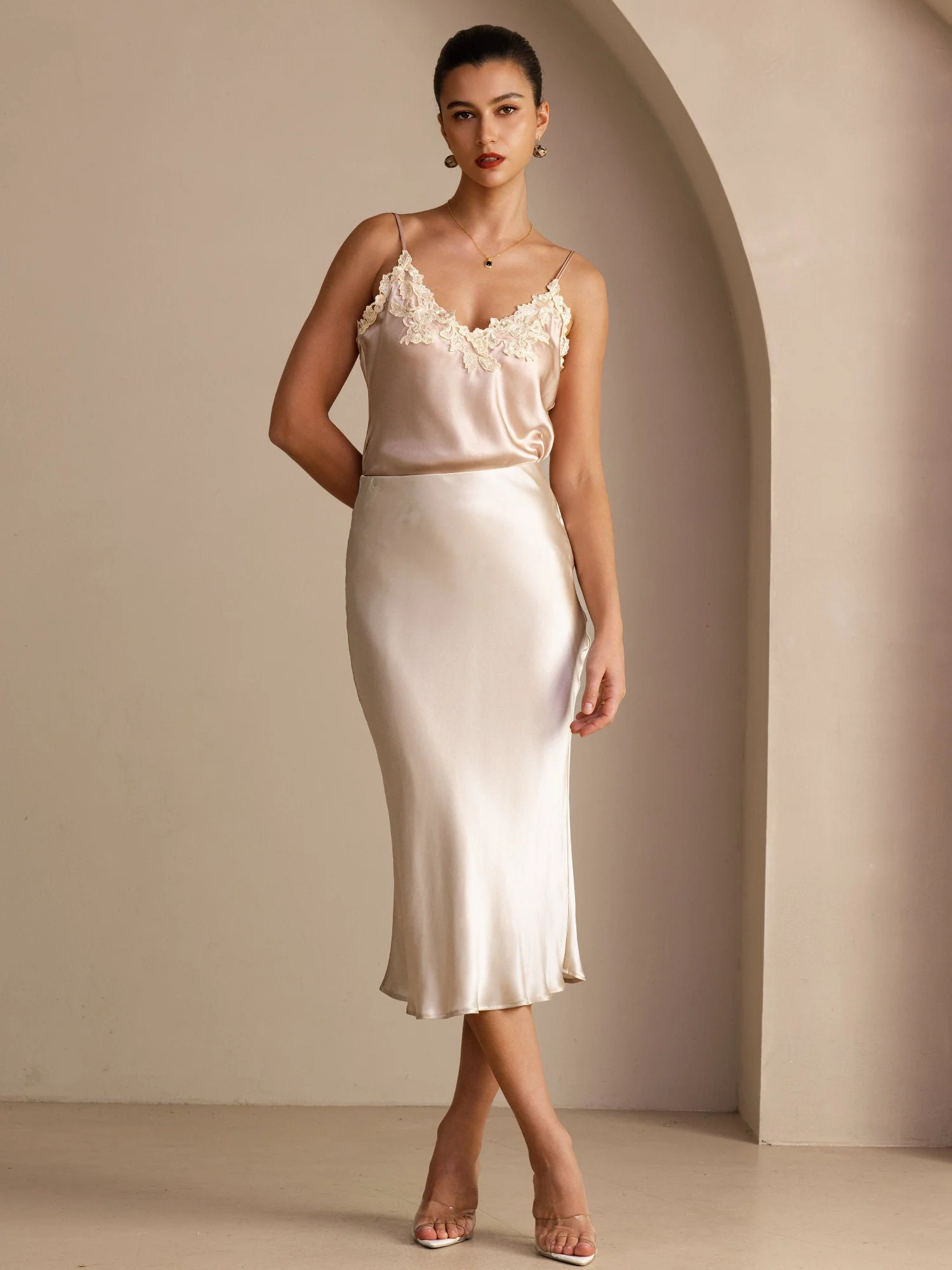 Elegant Basik Kjol i Ren Silke - Image 11