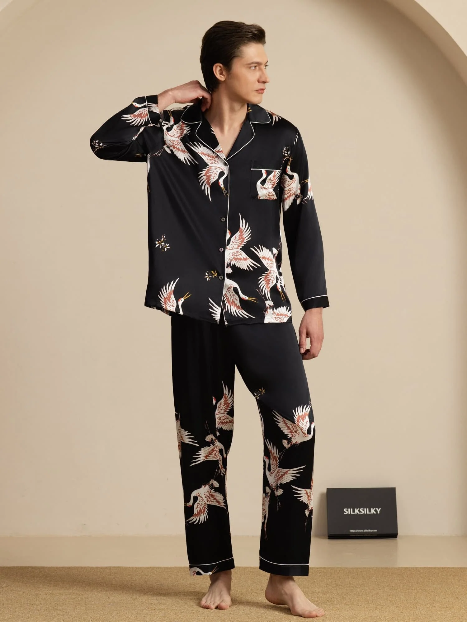 19Momme Ren Silke Herrars Träneprint Långärmad Notch Krage Pyjamas Set - Image 15