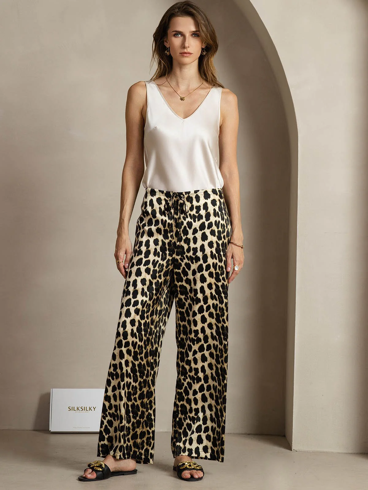 19Momme Siden Leopardtryck Vida Dambyxor Med Sidfickor Design - Image 4
