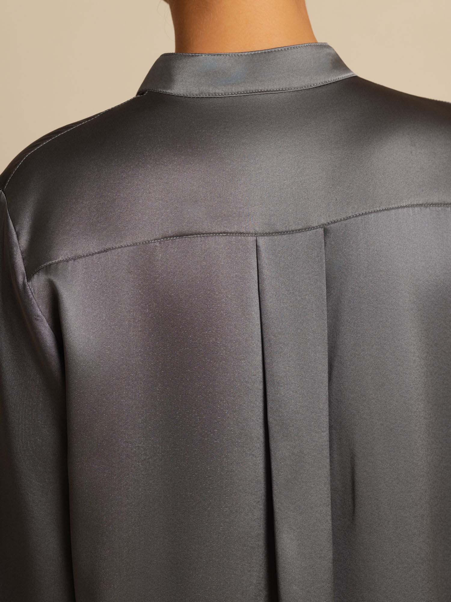 19Momme siden dam Stand Collar High-Low blus med knappdetaljer - Image 29