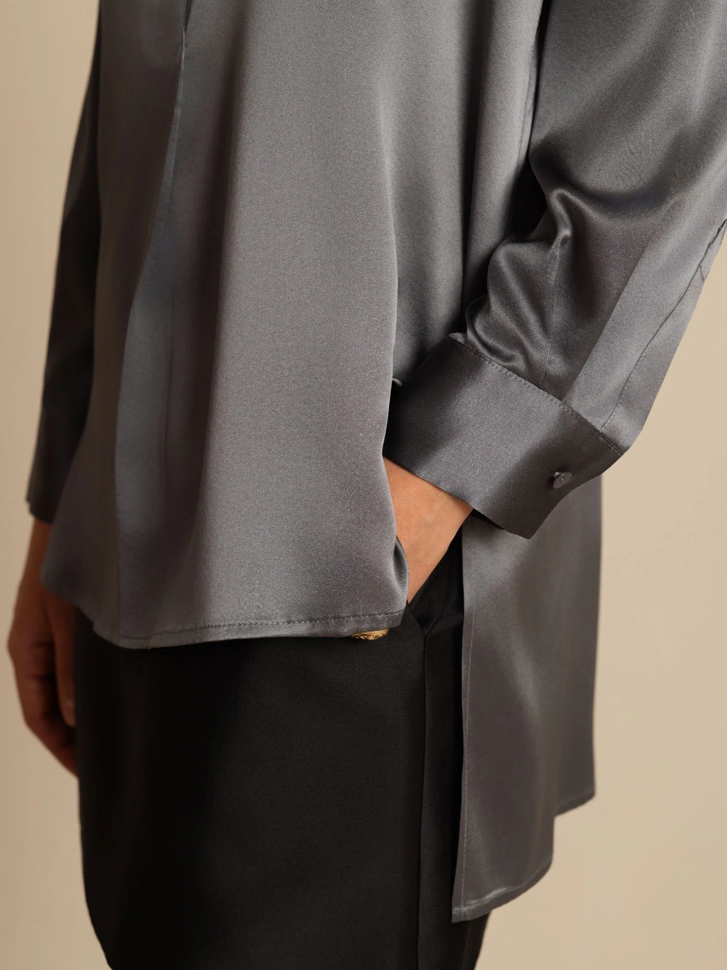 19Momme siden dam Stand Collar High-Low blus med knappdetaljer - Image 30