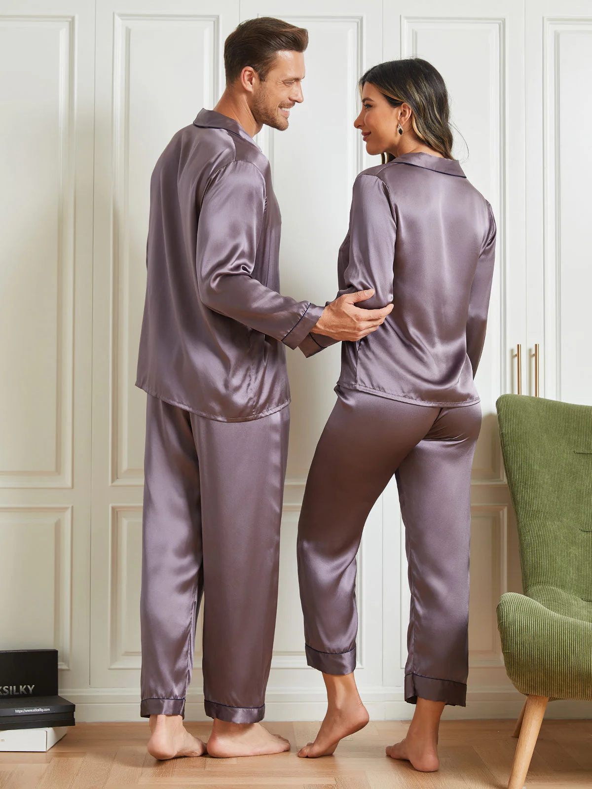 Rent silke Pyjamas för Par totalt 4st - Image 16