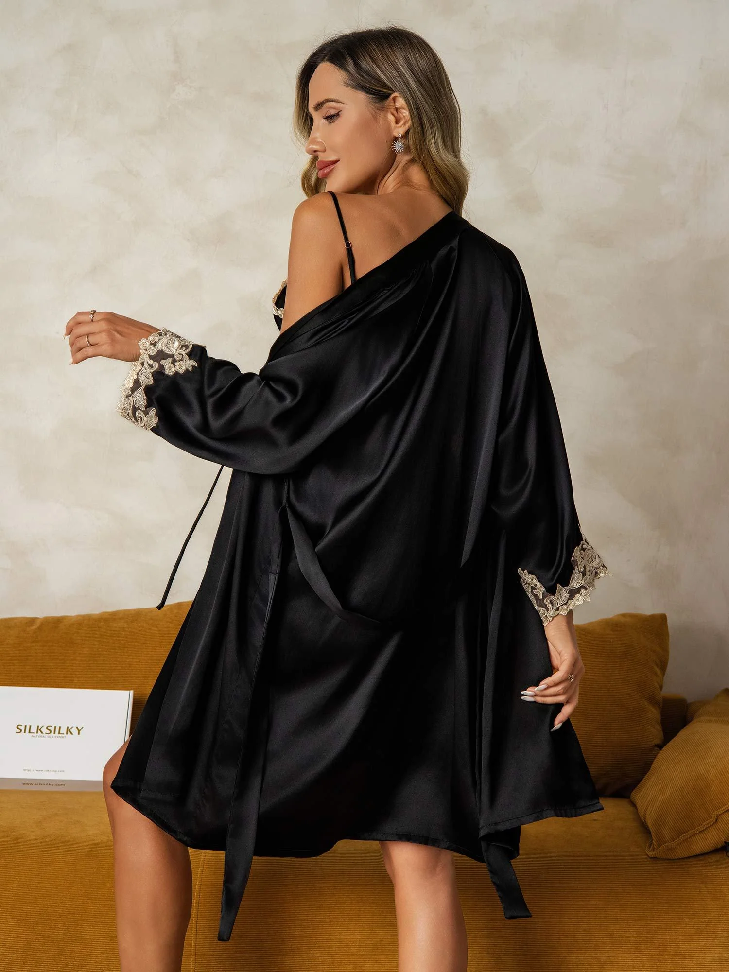 Elegant Dam Nattlinne&Morgonrock Set I Ren Siden 2-Delar - Image 8
