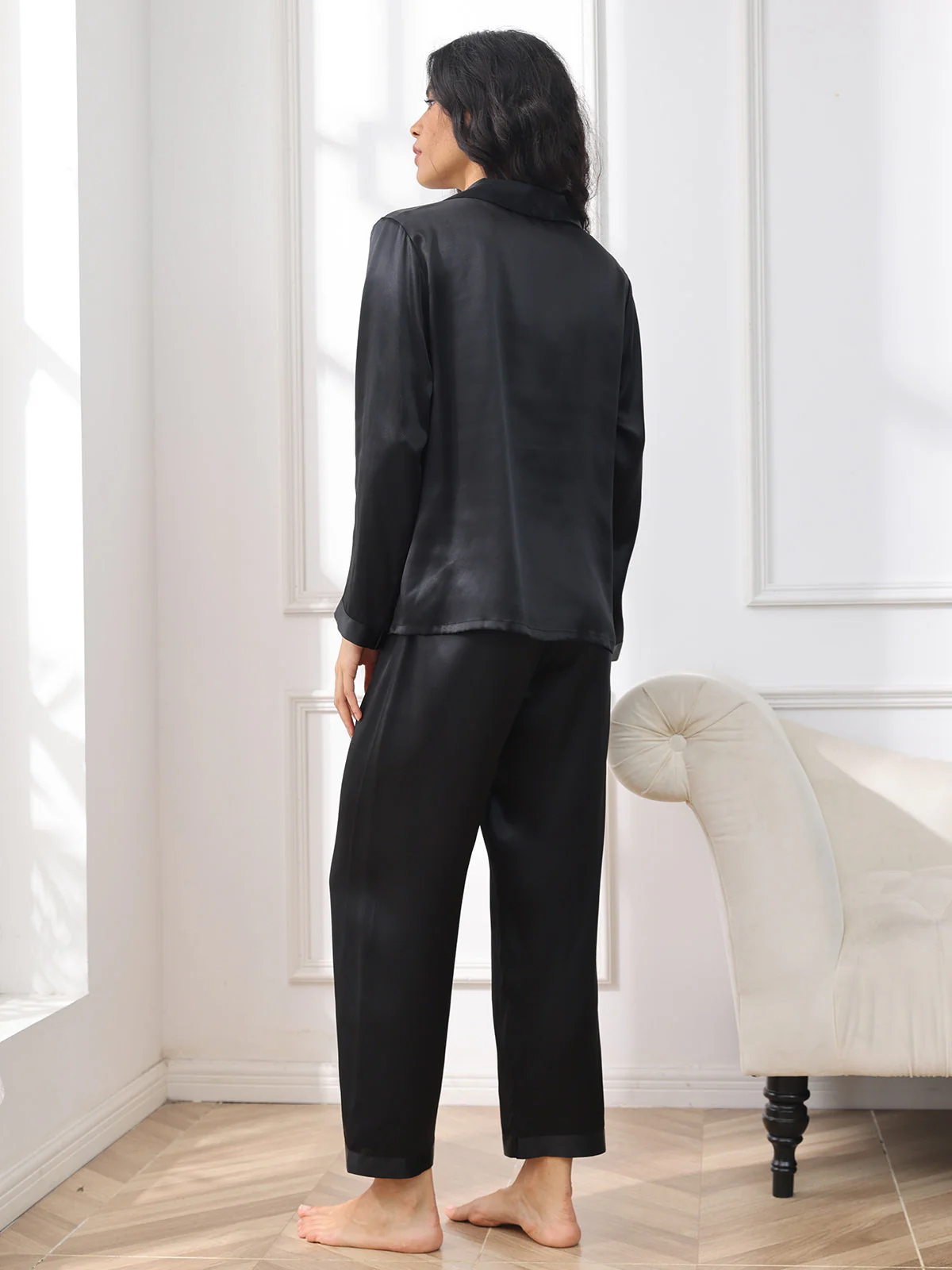 Rent Silke Button Up Dam Pyjama - Image 43