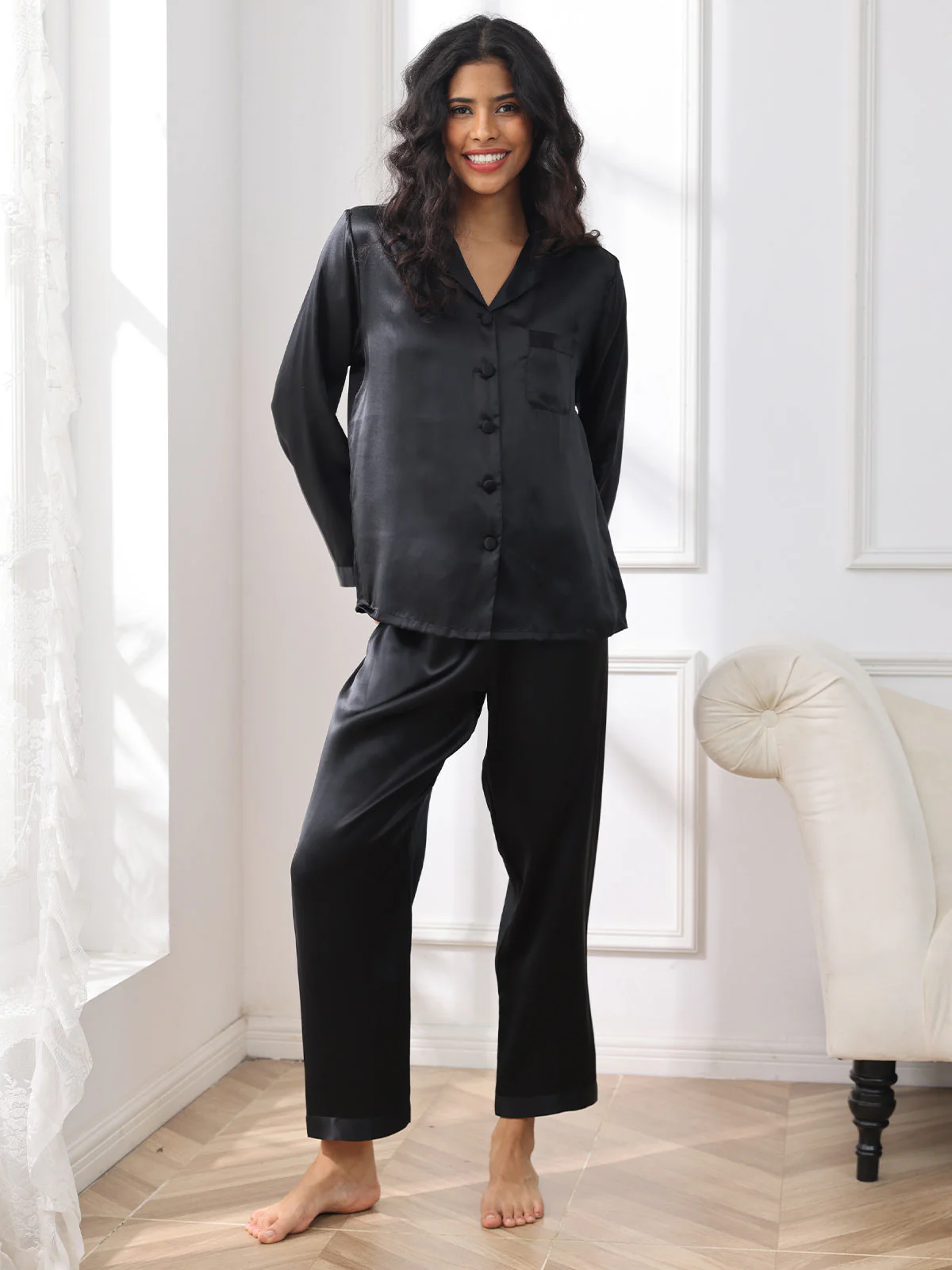 Rent Silke Button Up Dam Pyjama - Image 44