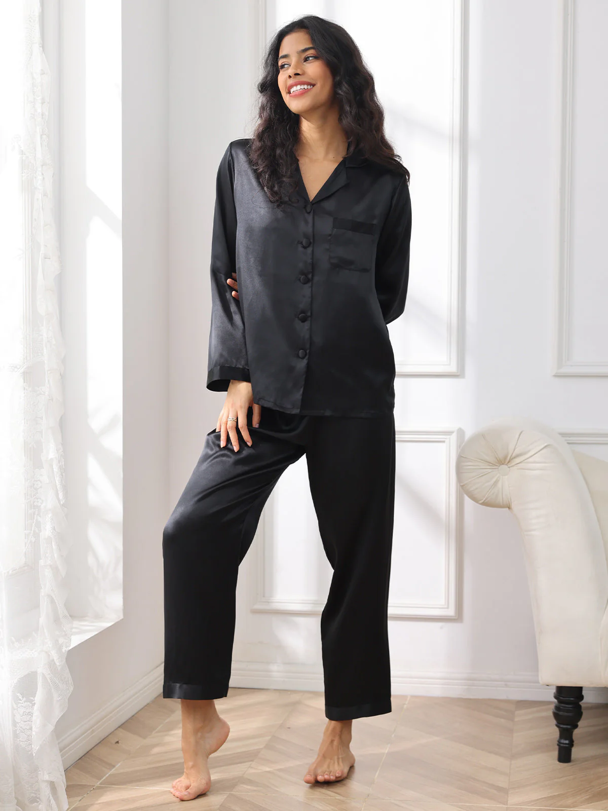 Rent Silke Button Up Dam Pyjama - Image 45