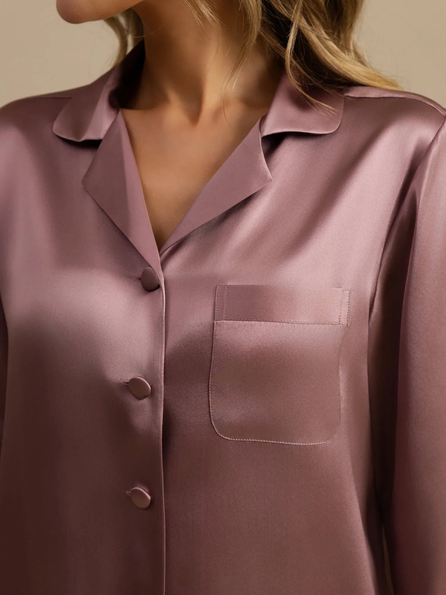 Rent Silke Button Up Dam Pyjama - Image 61