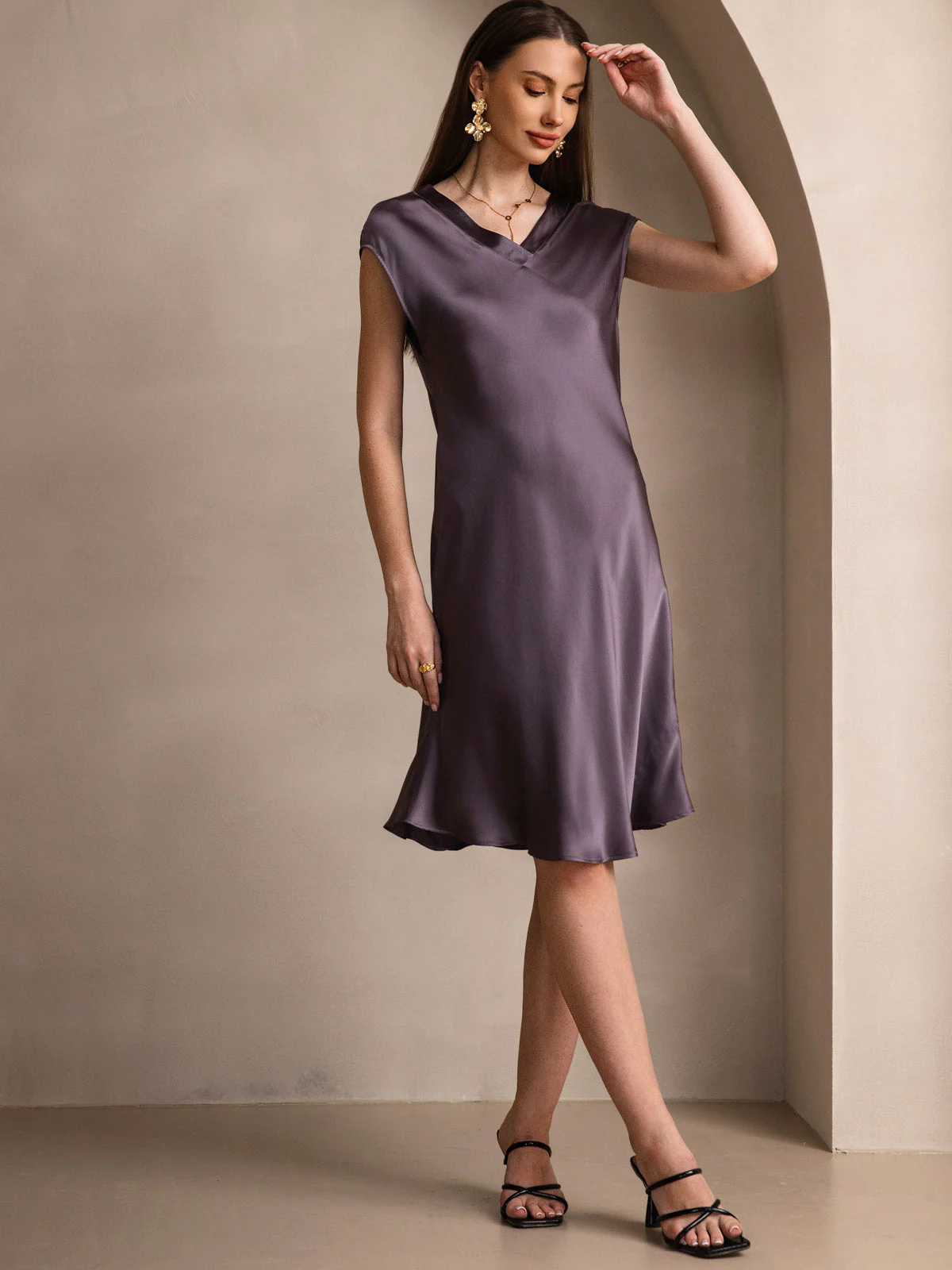 Ren Silke Elegant Cap Sleeve Nattlinne - Image 29