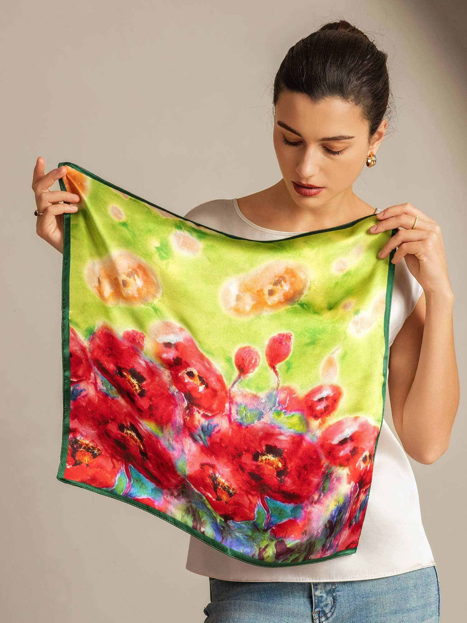 Pure Silk Flower Impression Square Scarf - Storlek 53x53cm - Image 2