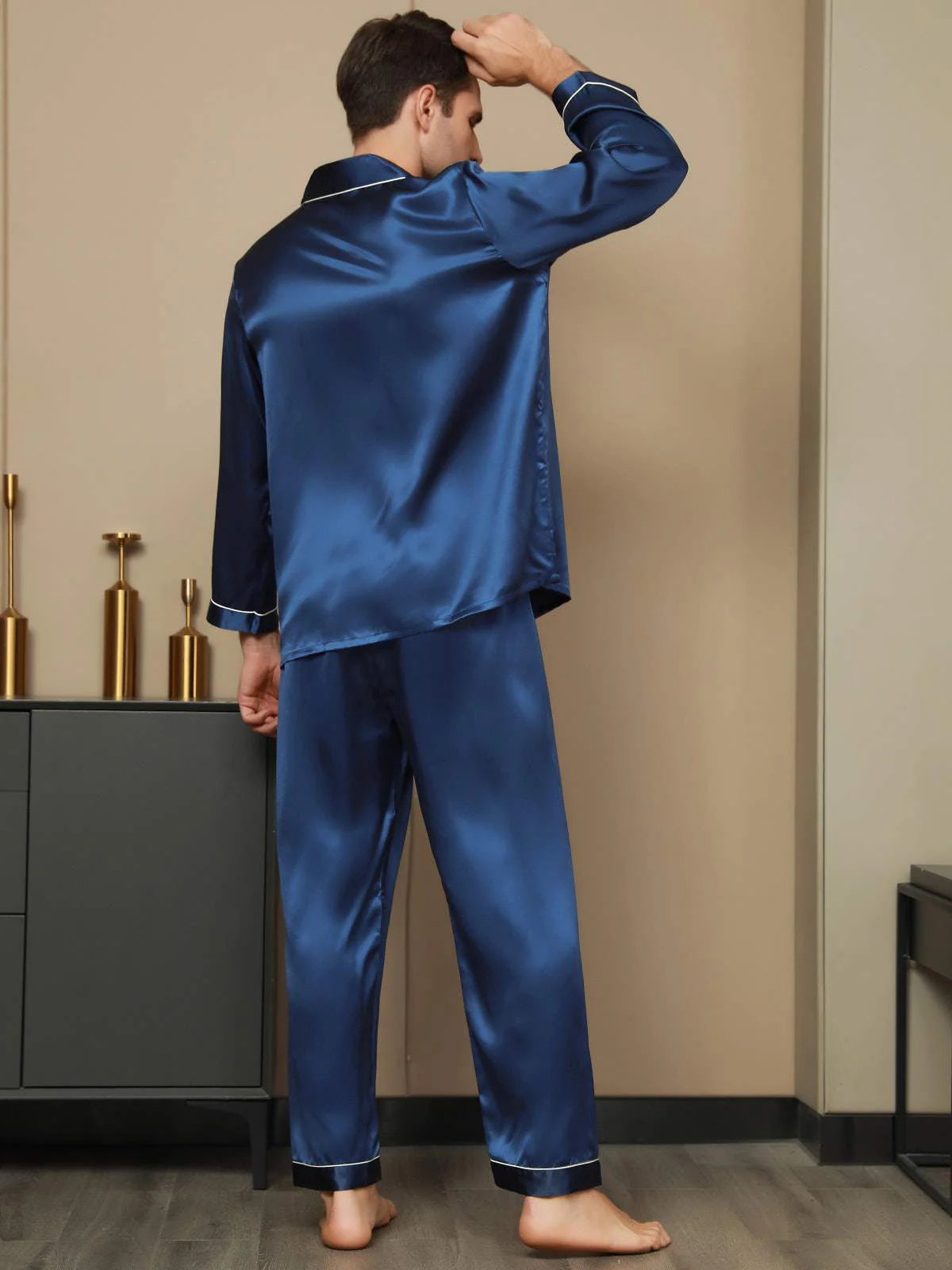 Herrpyjamas I Ren Siden Med Lång Ärm - Image 4