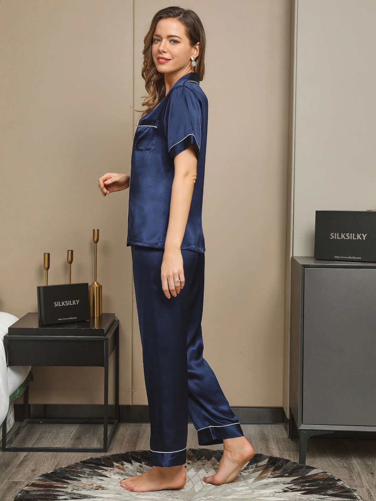 Rent Silke Piping Trim Pyjamasset 2Pcs - Image 9
