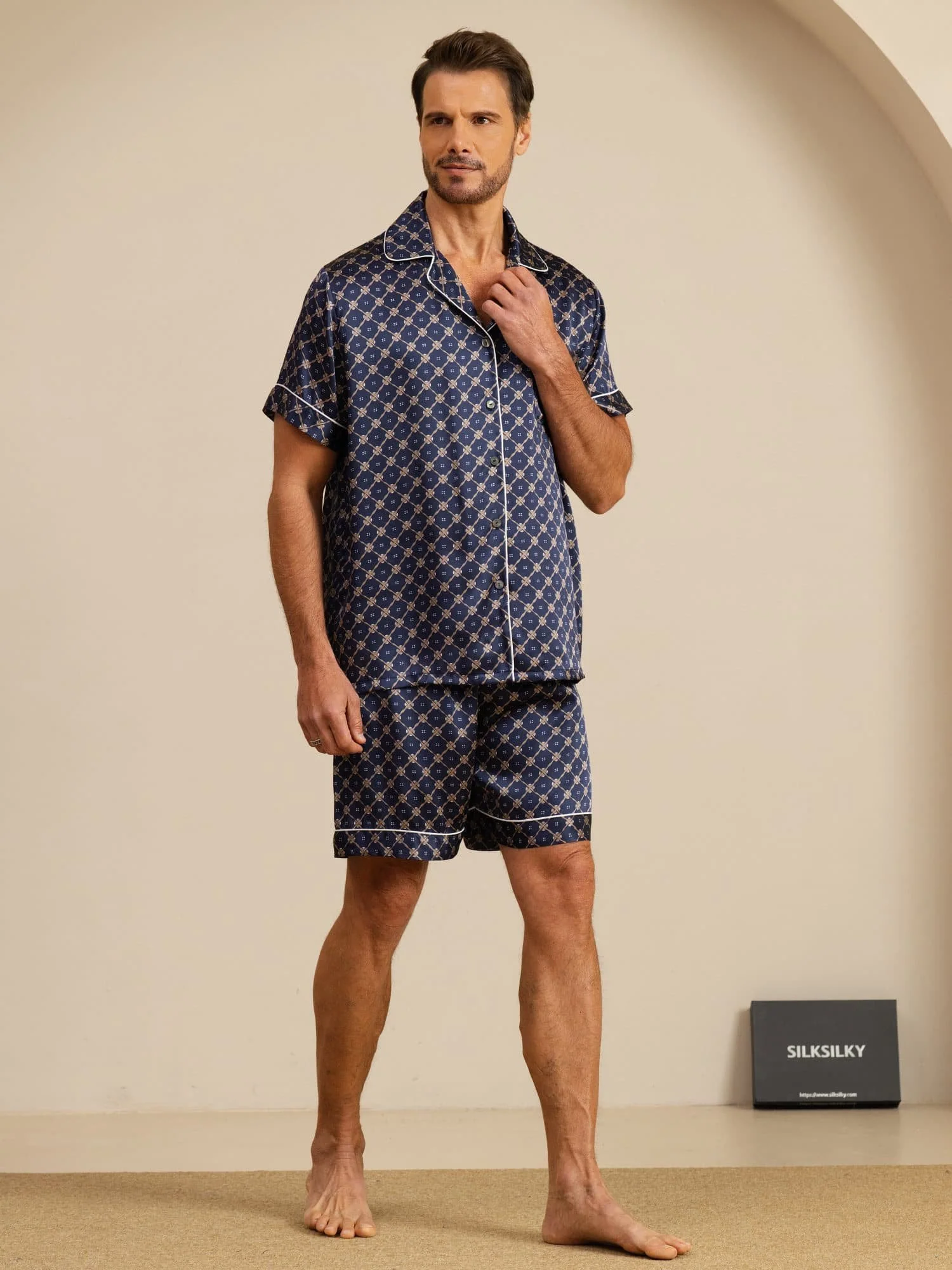 Ren Siden Herr Kortarm Pyjamas Set Med Shorts Hackslag Krage Kedje Tryck - Image 7