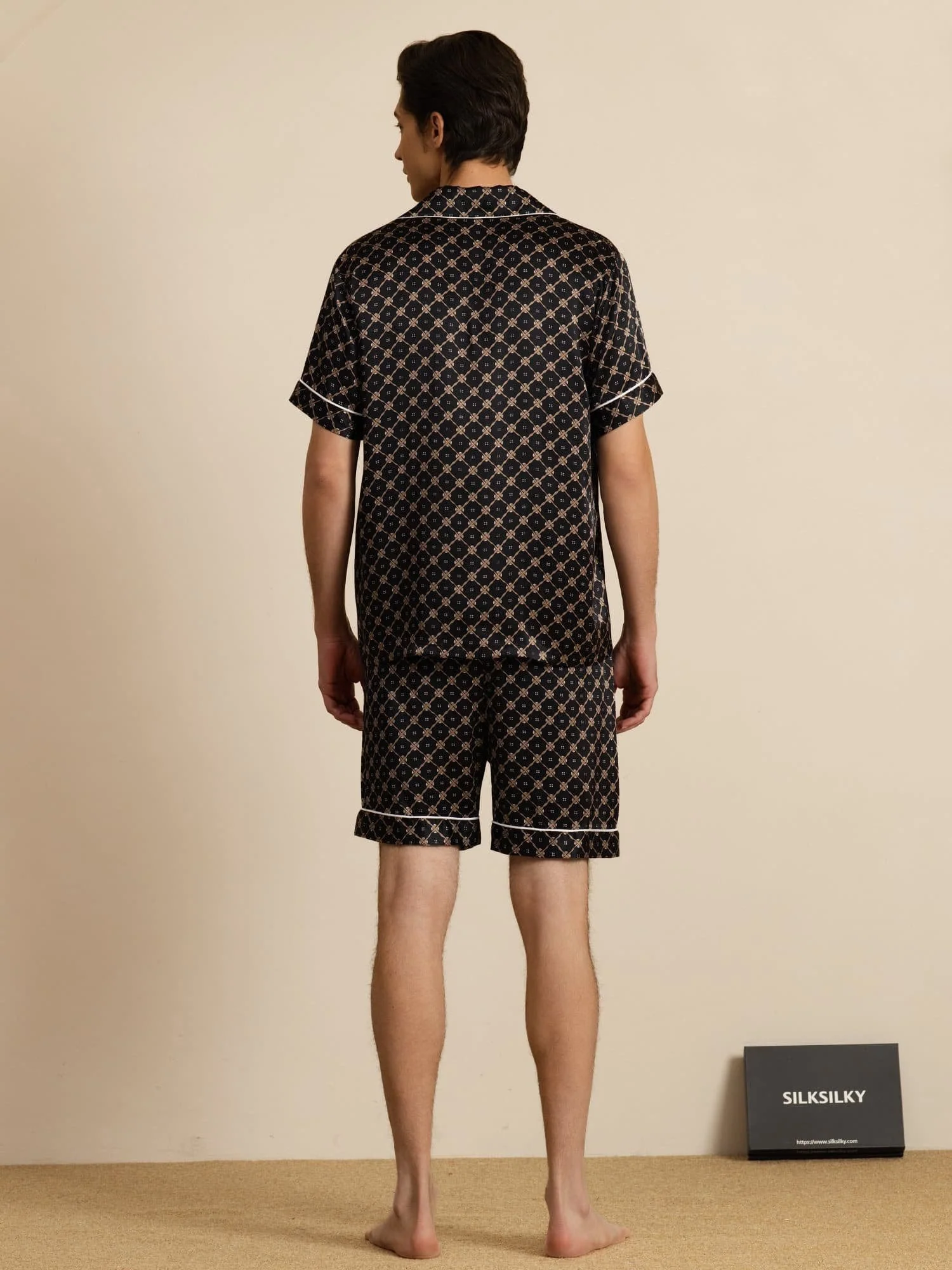 Ren Siden Herr Kortarm Pyjamas Set Med Shorts Hackslag Krage Kedje Tryck - Image 9