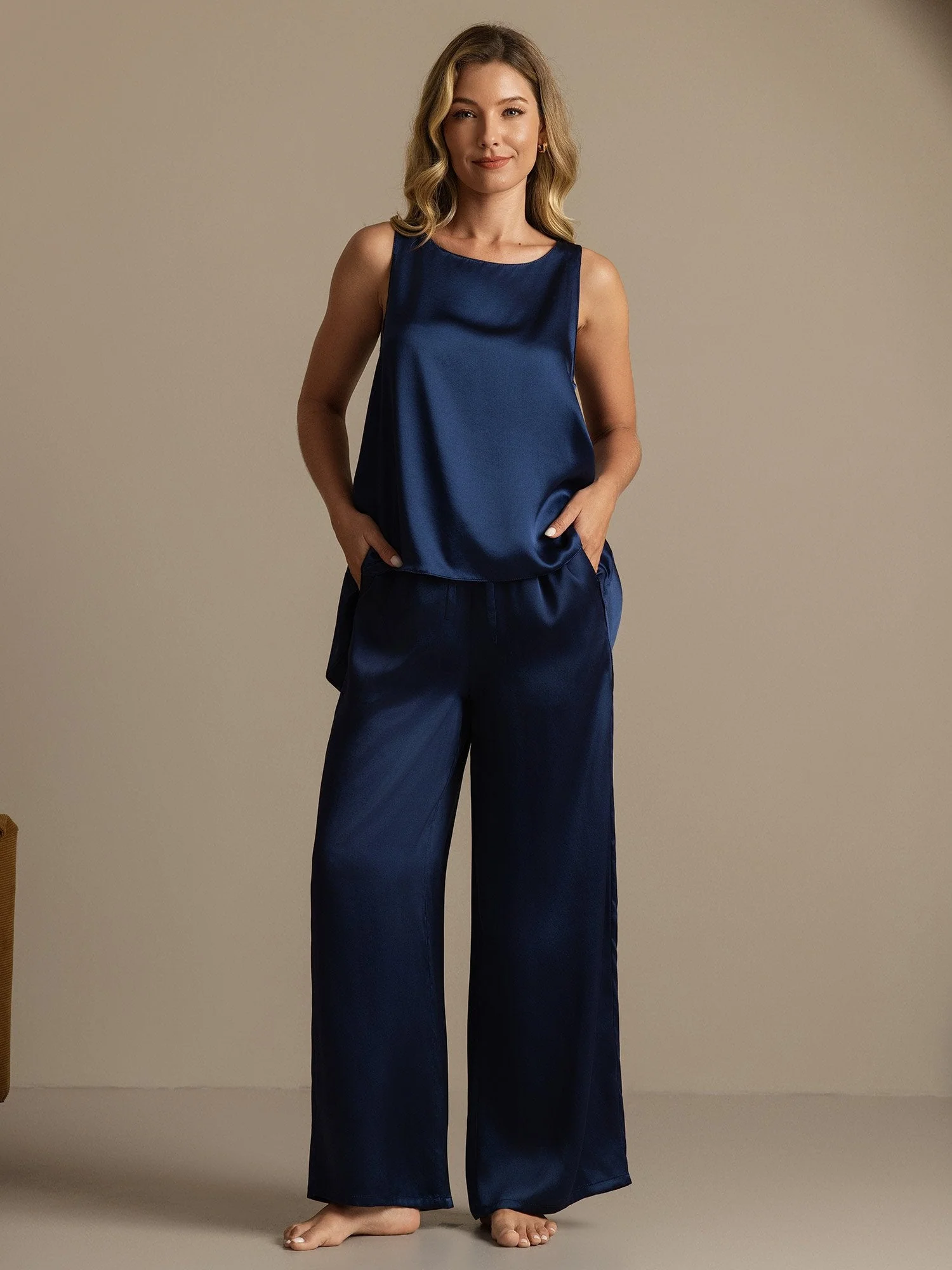 Ren Silke Ärmlös U-Hals Ryggfri High Low Linne Och Vida Ben Byxor Set - Image 15