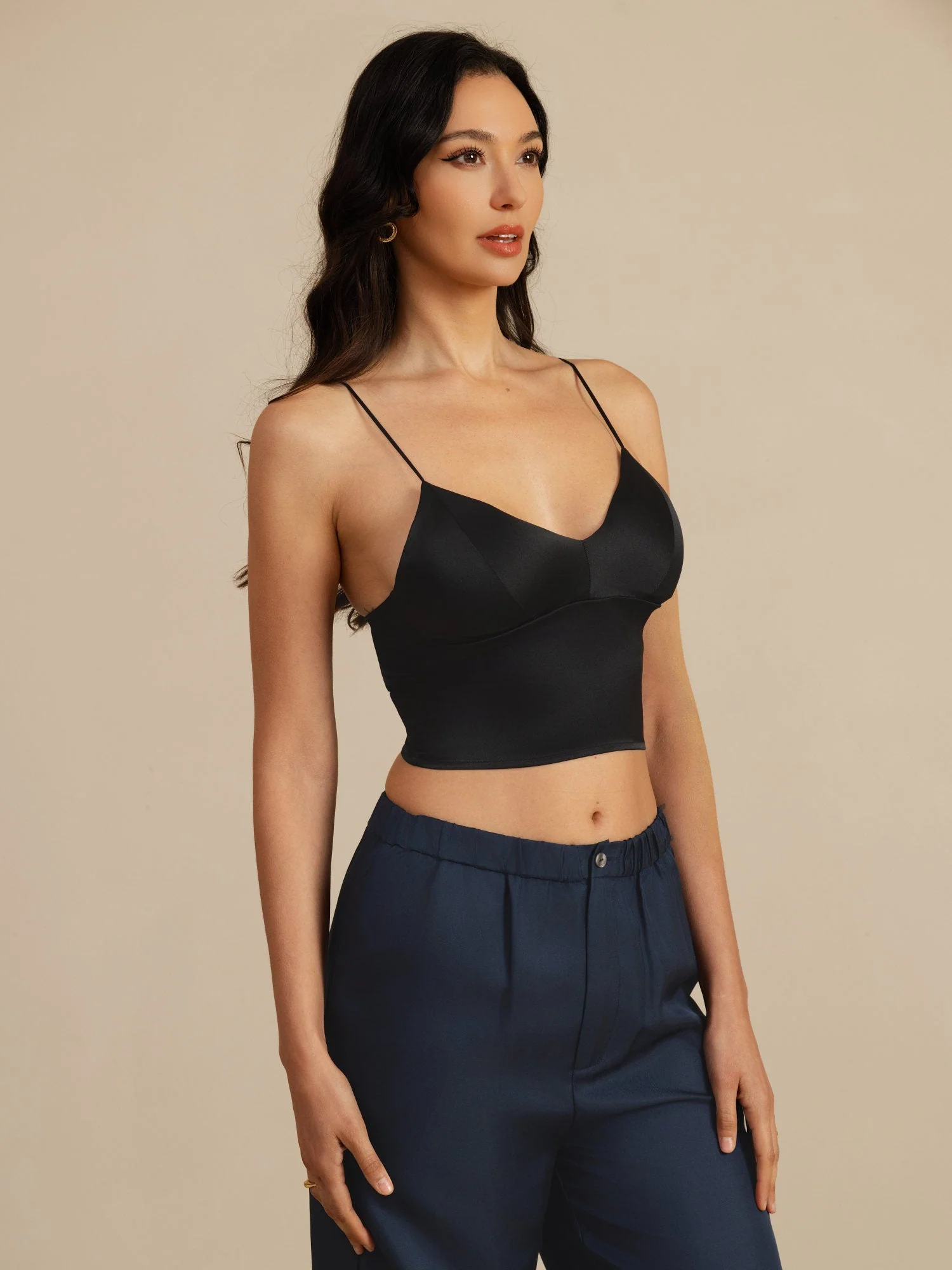 19Momme Siden Crop Top Spaghettiband V Ringning Camisole Med Inbyggd Bh - Image 10