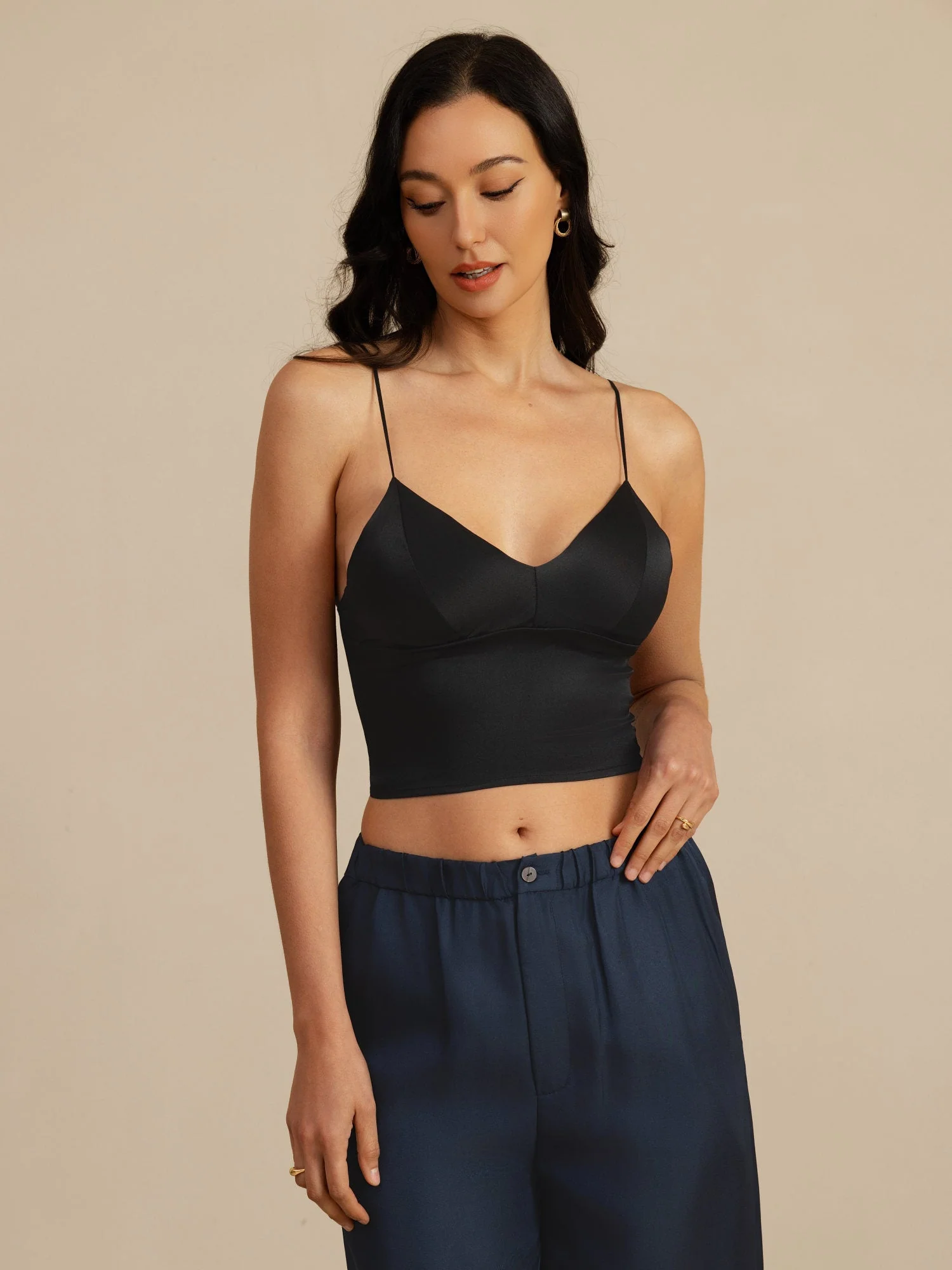 19Momme Siden Crop Top Spaghettiband V Ringning Camisole Med Inbyggd Bh - Image 11