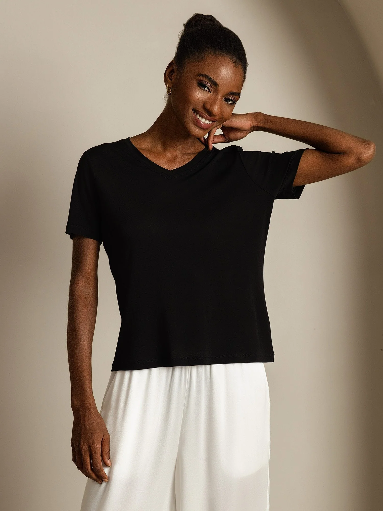 Pure Silk V-Hals Korta Ärmar Snag-Resistant T-Shirt för Damer - Image 36