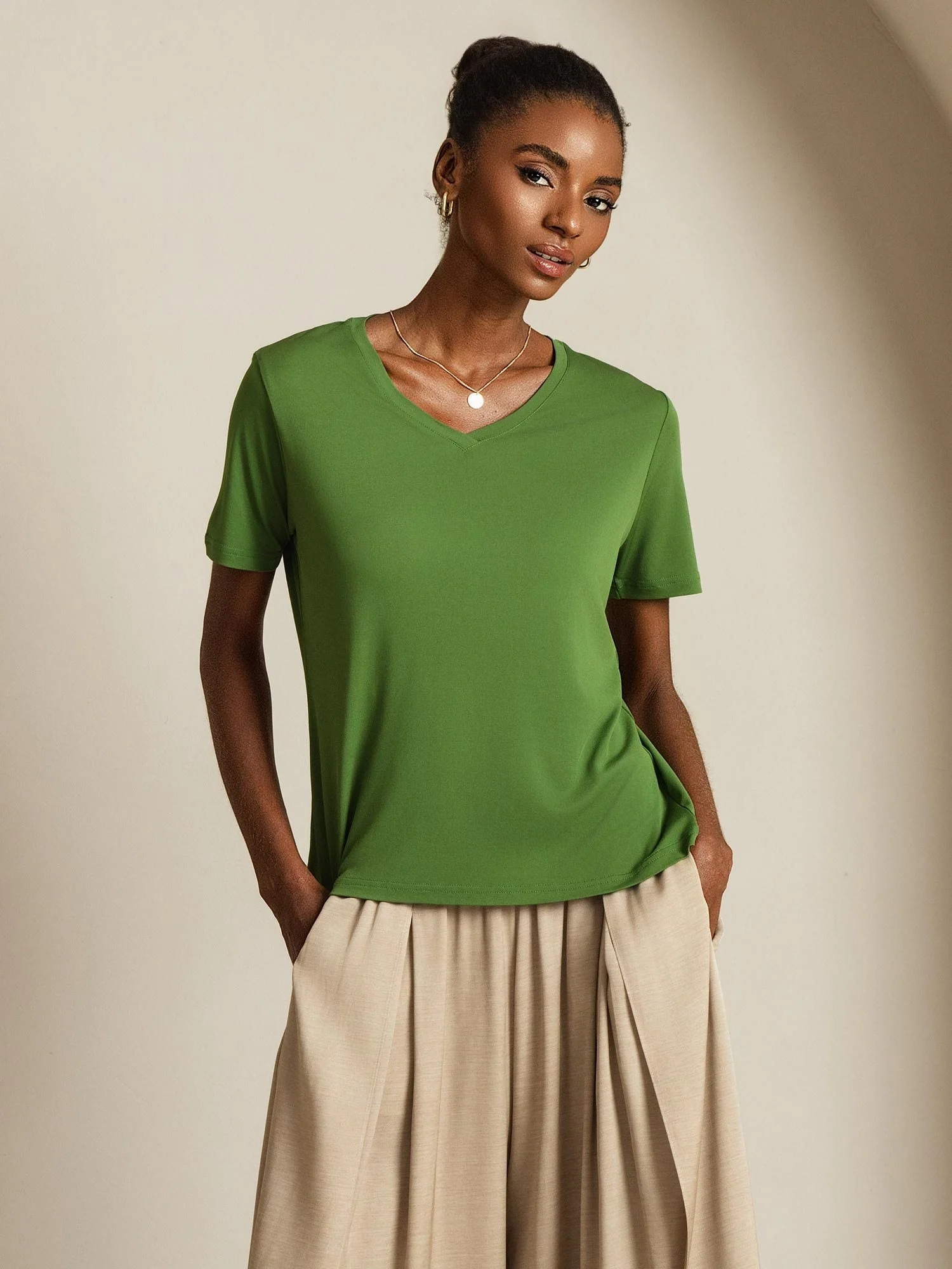 Pure Silk V-Hals Korta Ärmar Snag-Resistant T-Shirt för Damer - Image 38