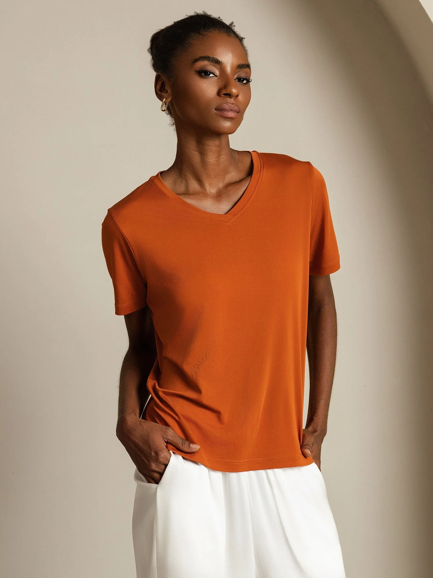 Pure Silk V-Hals Korta Ärmar Snag-Resistant T-Shirt för Damer - Image 6