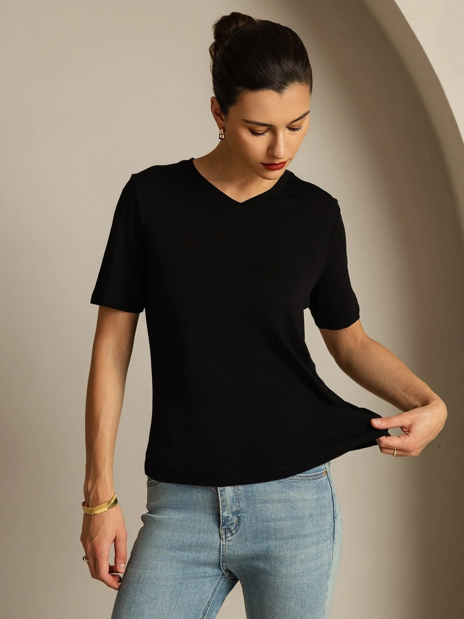T-shirt för Kvinnor i Ren Silke V-Hals - Image 3
