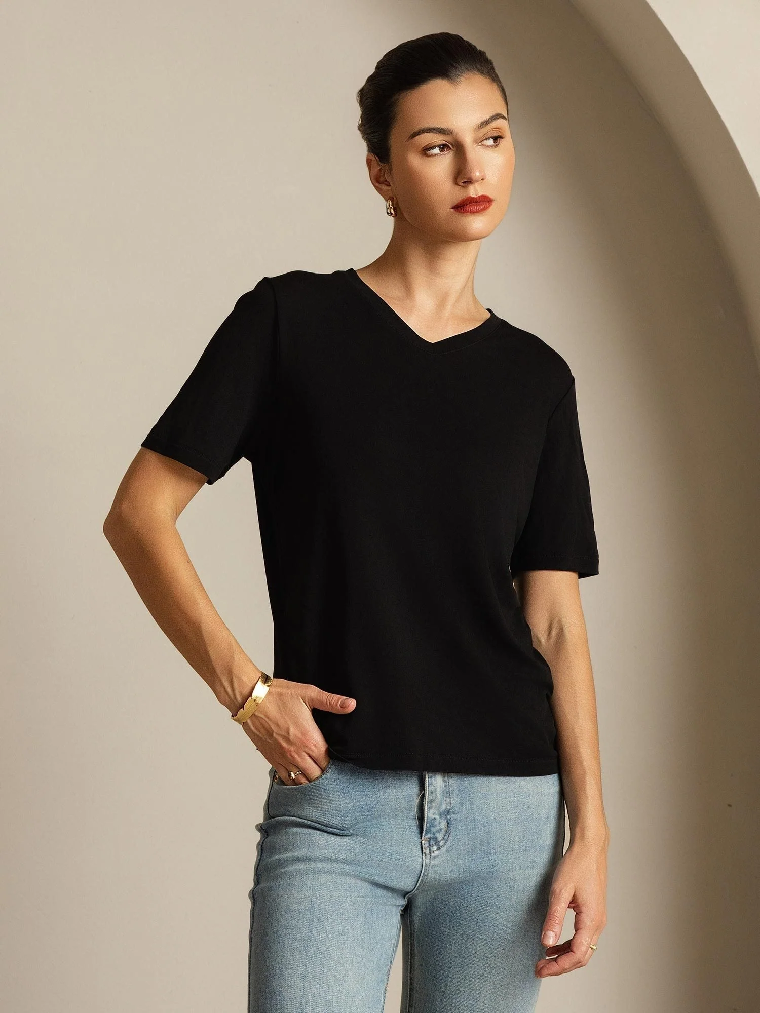 T-shirt för Kvinnor i Ren Silke V-Hals - Image 7