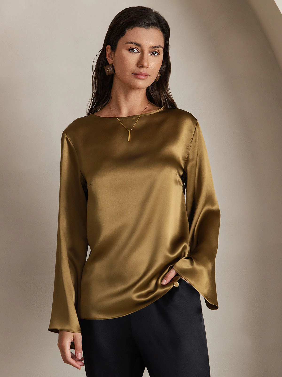 19Momme Silke Avslappnad Långärmad Blus - Image 10