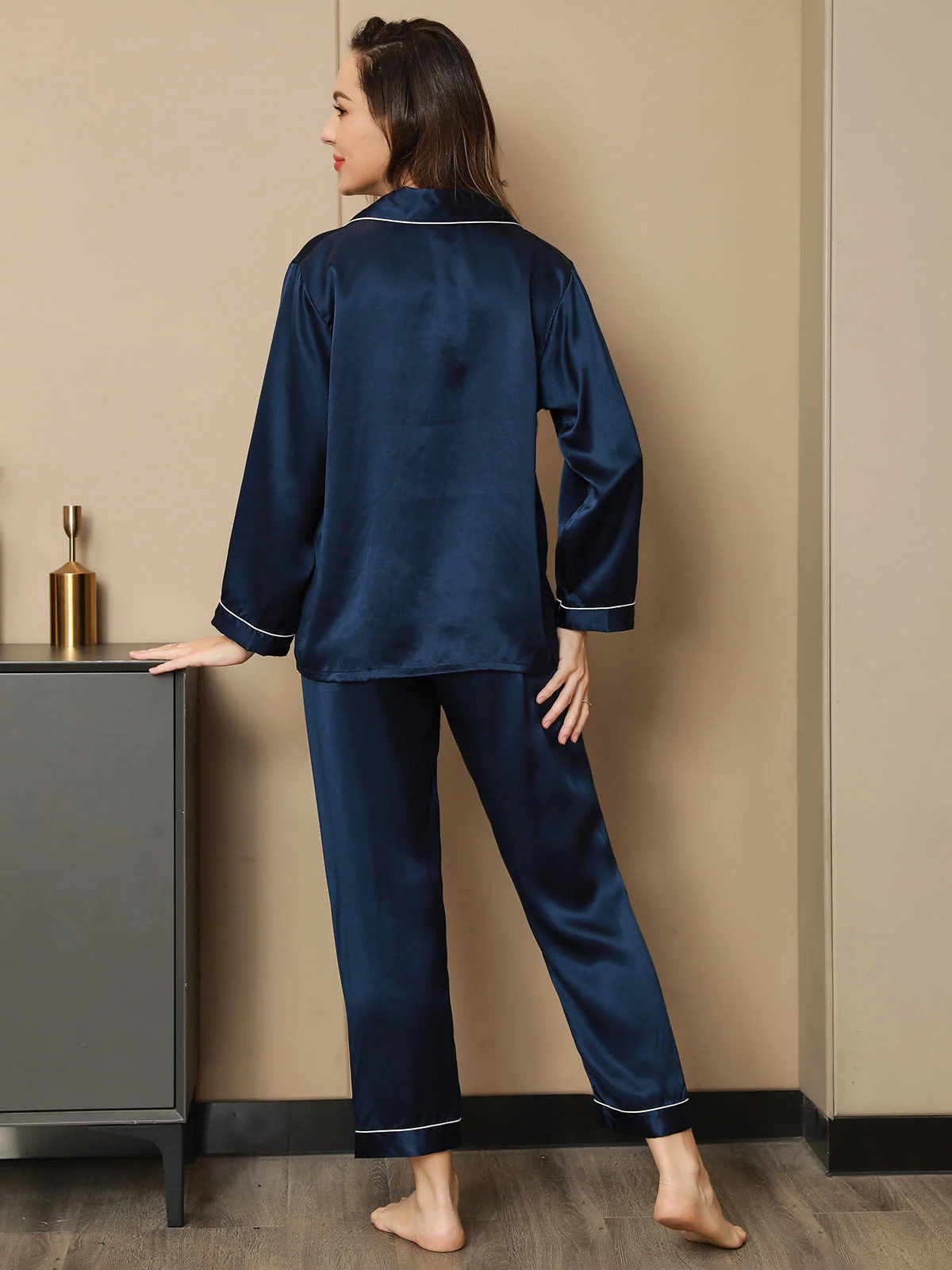Kvinnors Naturlig Silke Långärmad Pyjamaset - Image 19
